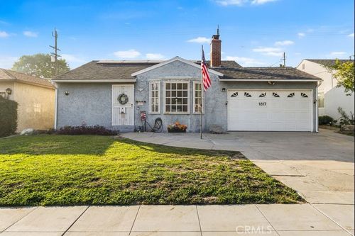 1817 N Hollywood Way, Burbank, CA, 91505-1515 | Card Image