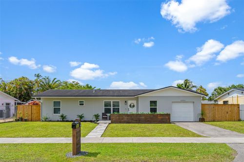 10814 Sw 157th Ter, Miami, FL, 33157-1344 | Card Image