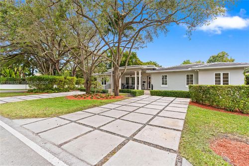 4705 Alhambra Cir, Coral Gables, FL, 33146-1645 | Card Image