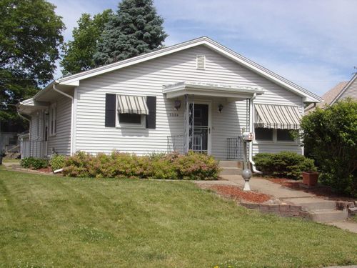 2224 15 1/2 St, Rock Island, IL, 61201-4436 | Card Image