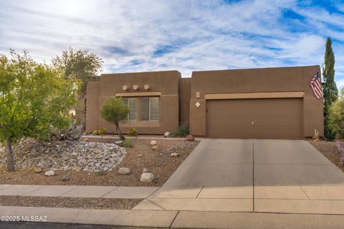 11401 N Wheeler Ct, Oro Valley, AZ, 85737-6535 | Card Image