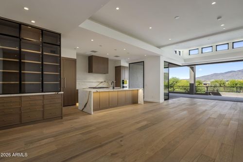 2102-37200 N Cave Creek Rd, Scottsdale, AZ, 85262-3549 | Card Image