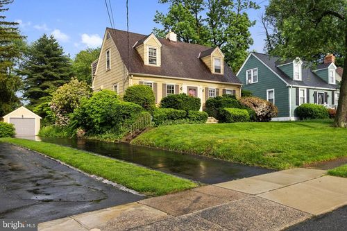 10 Pershing Ave, Ewing, NJ, 08618-2610 | Card Image