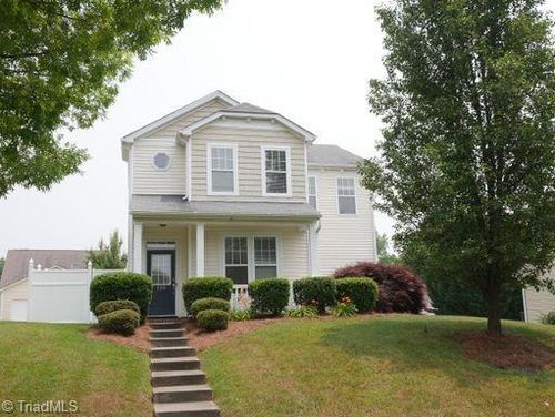 220 Bridgewater Dr, Advance, NC, 27006-7976 | Card Image