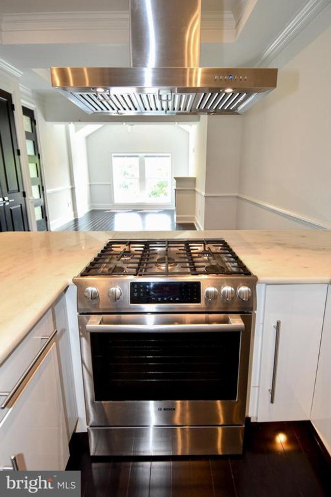 APT-3 - 719 12 Th St Se, Condo with 2 bedrooms, 3 bathrooms and null parking in WASHINGTON DC | Image 14