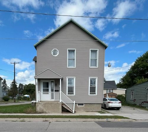 518 13th Avenue, Menominee, MI, 49858 | Card Image