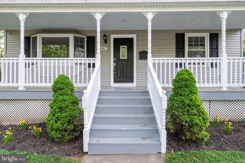 10817 Scott Dr, Fairfax, VA, 22030-3024 | Card Image