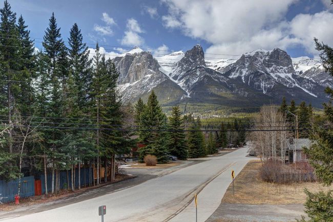 2 - 1530 7th Avenue, Townhouse with 3 bedrooms, 2 bathrooms and 2 parking in Canmore AB | Image 24