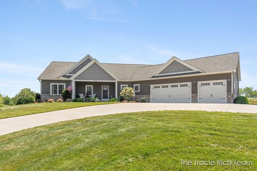 5930 12 Mile Rd Ne, Rockford, MI, 49341-9702 | Card Image