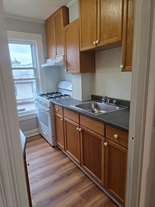 3-194 Albion St, Fall River, MA, 02723 | Card Image