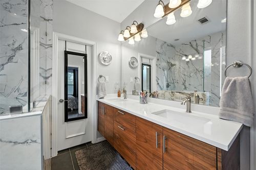 5508 Thistle Hl, Denton, TX, 76210-5255 | Card Image