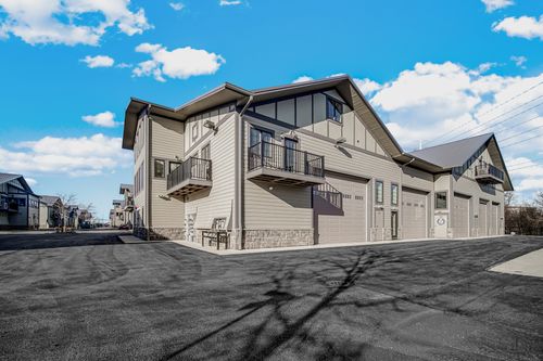 107-108-2244 Ferry Rd, Naperville, IL, 60563-4307 | Card Image