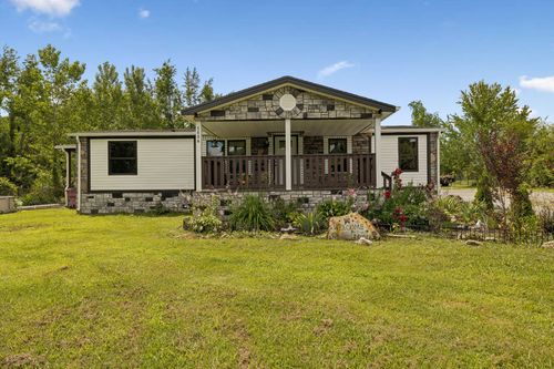 5094 Spring Creek Ln, Lafayette, TN, 37083-4274 | Card Image