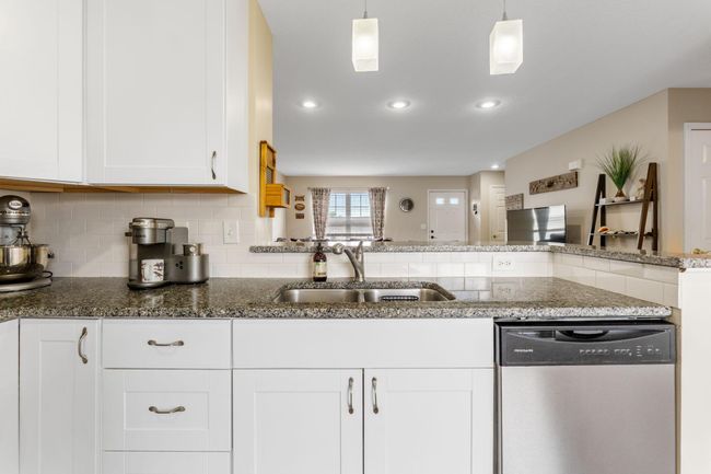 1080 Shady Lake Dr, Condo with 2 bedrooms, 4 bathrooms and null parking in Columbus OH | Image 20