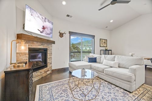m-1195 W Black Rock Trl, Kamas, UT, 84036-4609 | Card Image