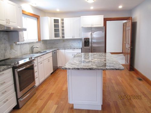 apt-2-38 Forest St, Peabody, MA, 01960-4100 | Card Image