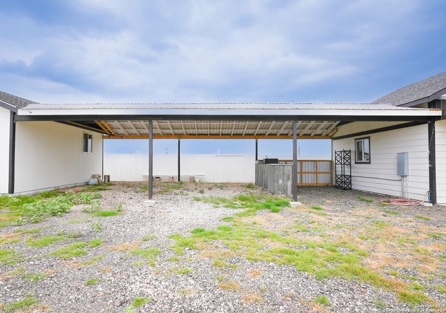 1087 E Fm 462, Home with 0 bedrooms, 0 bathrooms and null parking in Moore TX | Image 5