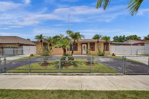 19021 Sw 122nd Ave, Miami, FL, 33177-3909 | Card Image