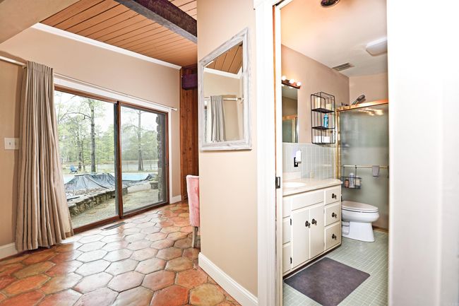 7409 Middle Warren Rd, House other with 3 bedrooms, 5 bathrooms and null parking in Pine Bluff AR | Image 18