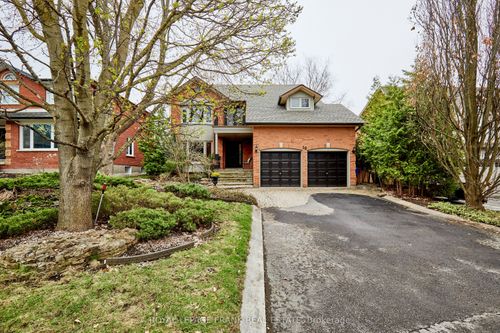 10 Dorman Drive, Whitchurch Stouffville, ON, L4A6A2 | Card Image