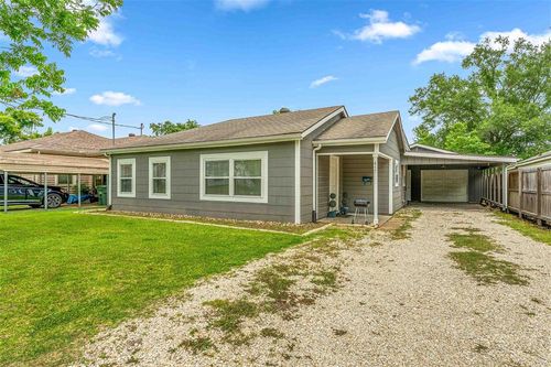 417 Fairfield St, Lake Charles, LA, 70605-1707 | Card Image