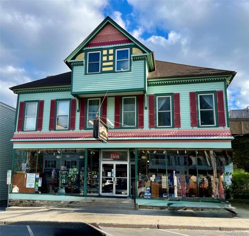 3a-32 Parkway, Katonah, NY, 10536-1547 | Card Image