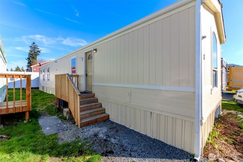 trlr-8-210 37th St Se, Auburn, WA, 98002-8842 | Card Image