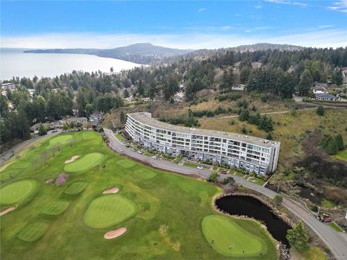 603-5332 Sayward Hill Cres, Saanich, BC, V8Y3H8 | Card Image