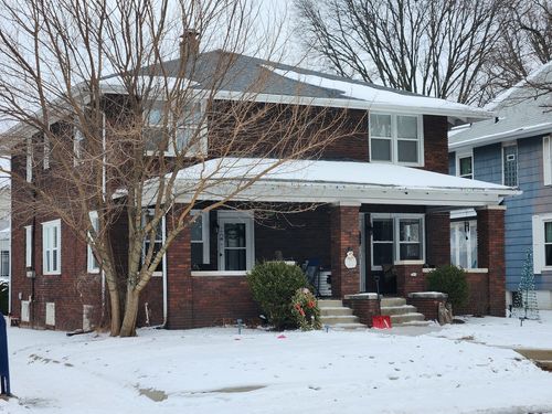 807-809 W Wood St, Bloomington, IL, 61701 | Card Image