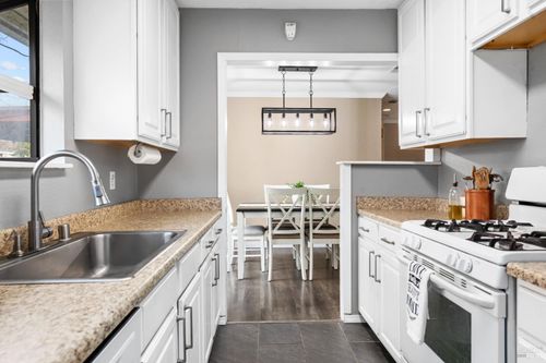 728 Utah Street, Fairfield, CA, 94533 | Card Image