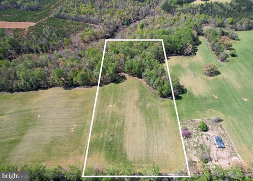 12 Bull Neck Road, Caret, VA, 22436 | Card Image