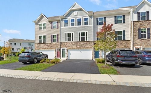 54 Swackhammer Way, Budd Lake, NJ, 07828-1444 | Card Image