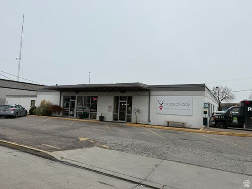 1366 S 400 W, South Salt Lake, UT, 84115-5160 | Card Image