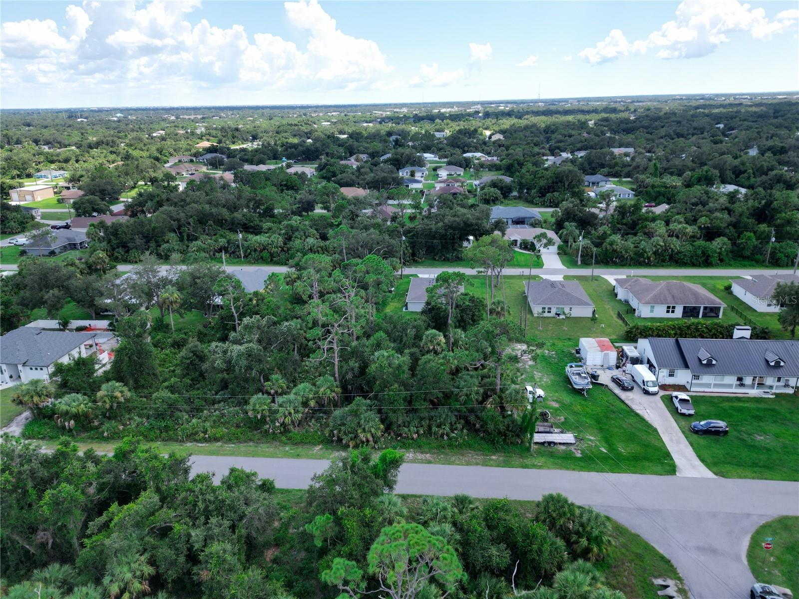 Land in NORTH PORT 4