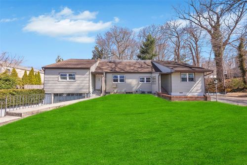 16 Beverly Rd, S Huntington, NY, 11746-3467 | Card Image