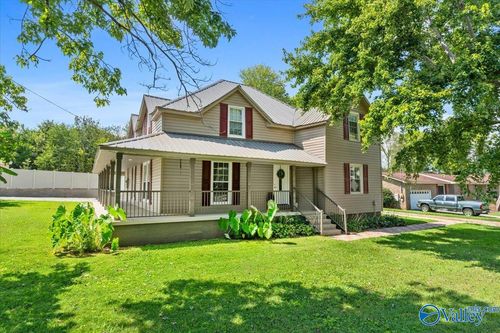 624 Steele Ln, New Market, AL, 35761-9308 | Card Image