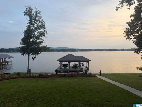 1501 Dogwood Ln, Ashville, AL, 35953-4051 | Card Image
