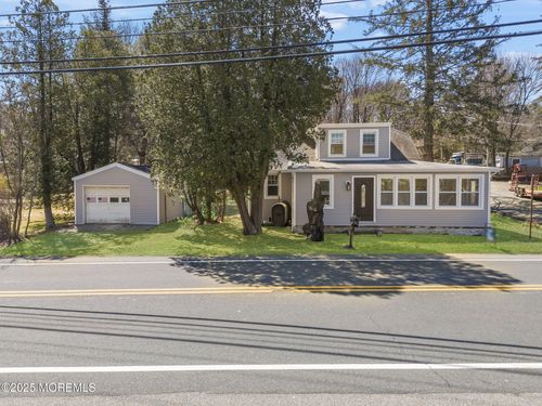 728 Glen Rd, Sparta, NJ, 07871-3743 | Card Image