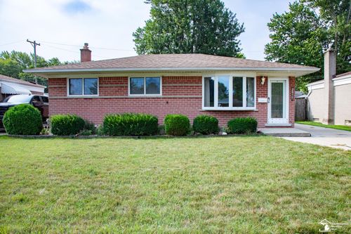 2077 Pagel Ave, Lincoln Park, MI, 48146-3442 | Card Image