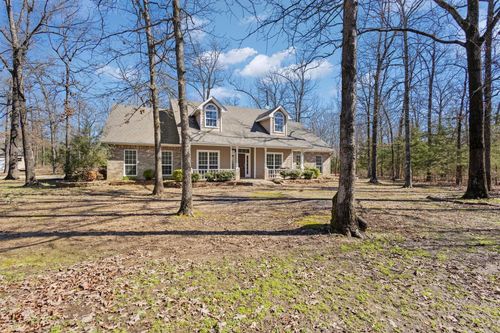 126 Hidden Lake Dr, Powderly, TX, 75473-9512 | Card Image