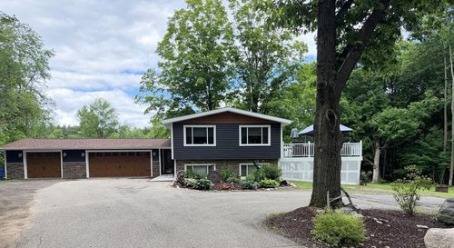 N7826 4th Street, Eland, WI, 54427 | Card Image