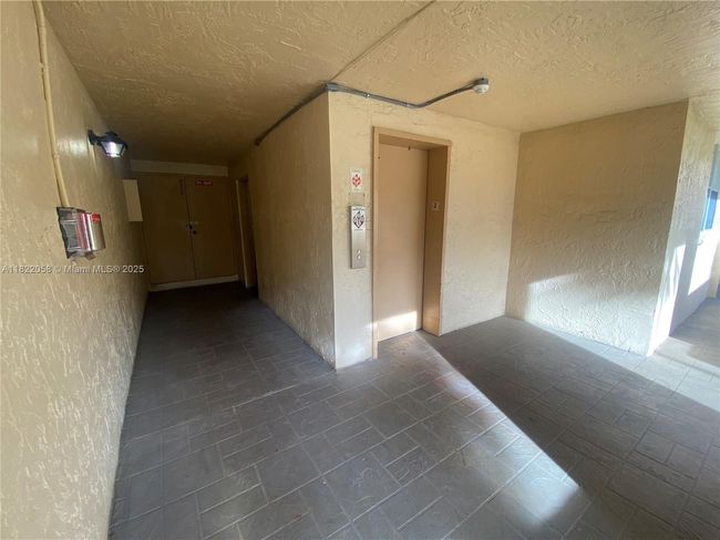 APT-212 - 3801 Environ Blvd, Condo with 3 bedrooms, 2 bathrooms and null parking in Lauderhill FL | Image 25