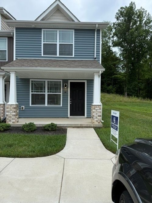 234 Woodland Valley Ln, Clarksville, TN, 37040-2069 | Card Image