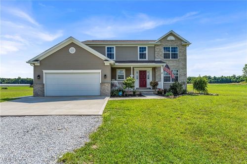 18315 Gifford Rd, Wellington, OH, 44090-8909 | Card Image