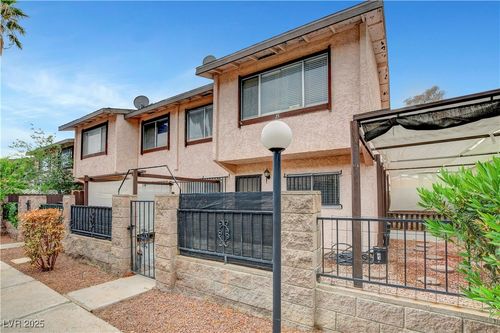 apt-15-4339 Spencer St, Las Vegas, NV, 89119-6032 | Card Image