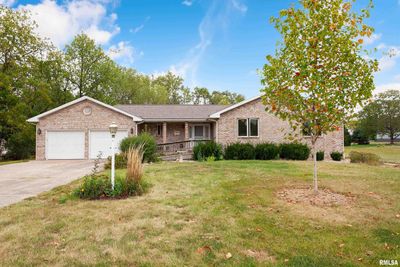 16112 N Grant Court, House other with 3 bedrooms, 2 bathrooms and null parking in Chillicothe IL | Image 1