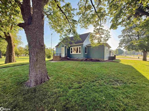 909 S Chestnut St, Jefferson, IA, 50129-2724 | Card Image