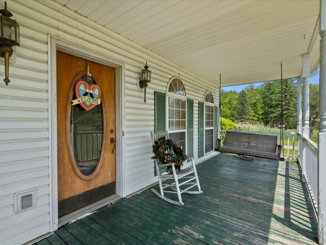 5700 Jankow Rd, House other with 4 bedrooms, 4 bathrooms and null parking in Algonac MI | Image 21
