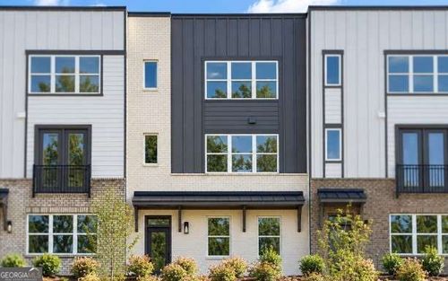 5631 Peach Orchard Trl, Peachtree Corners, GA, 30092-3783 | Card Image