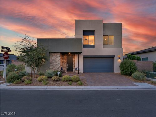 4246 W Landberg Ave, Las Vegas, NV, 89141-8948 | Card Image